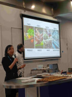 red4705.jpg red4705.jpg